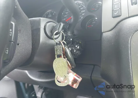 2010 Chevrolet Suburban 1500 Ls from USA, damaged, VIN 1GNUCHE0XAR125785